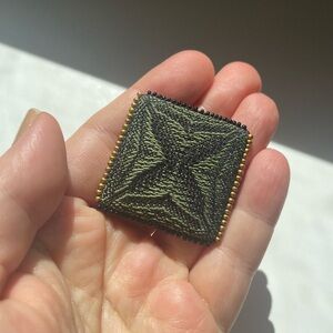 Vintage embroidered/needlepoint square brooch green black